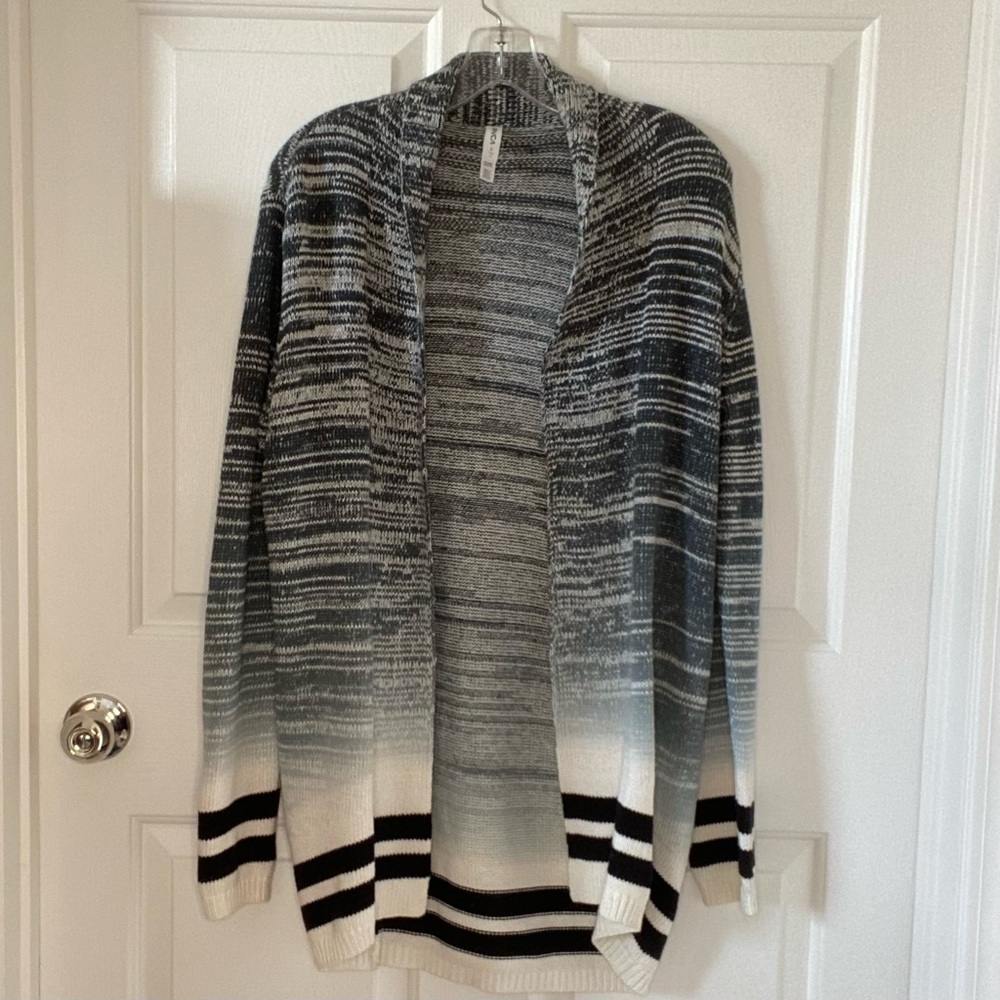 RVCA grey striped cardigan size L